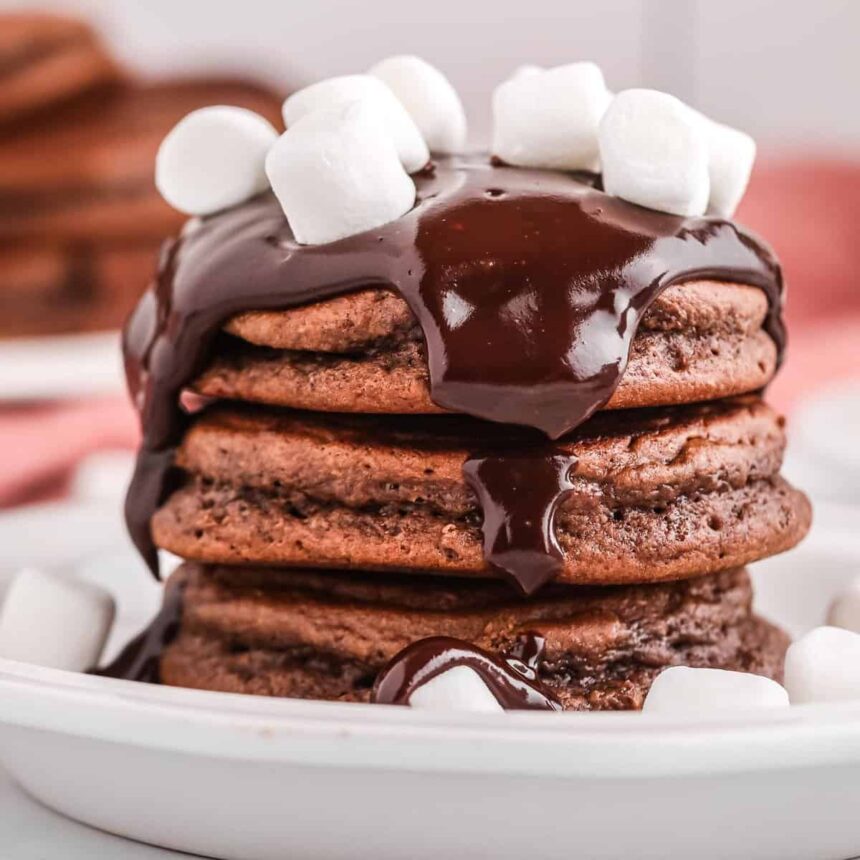 Pancakes au Chocolat Chaud avec Ganache