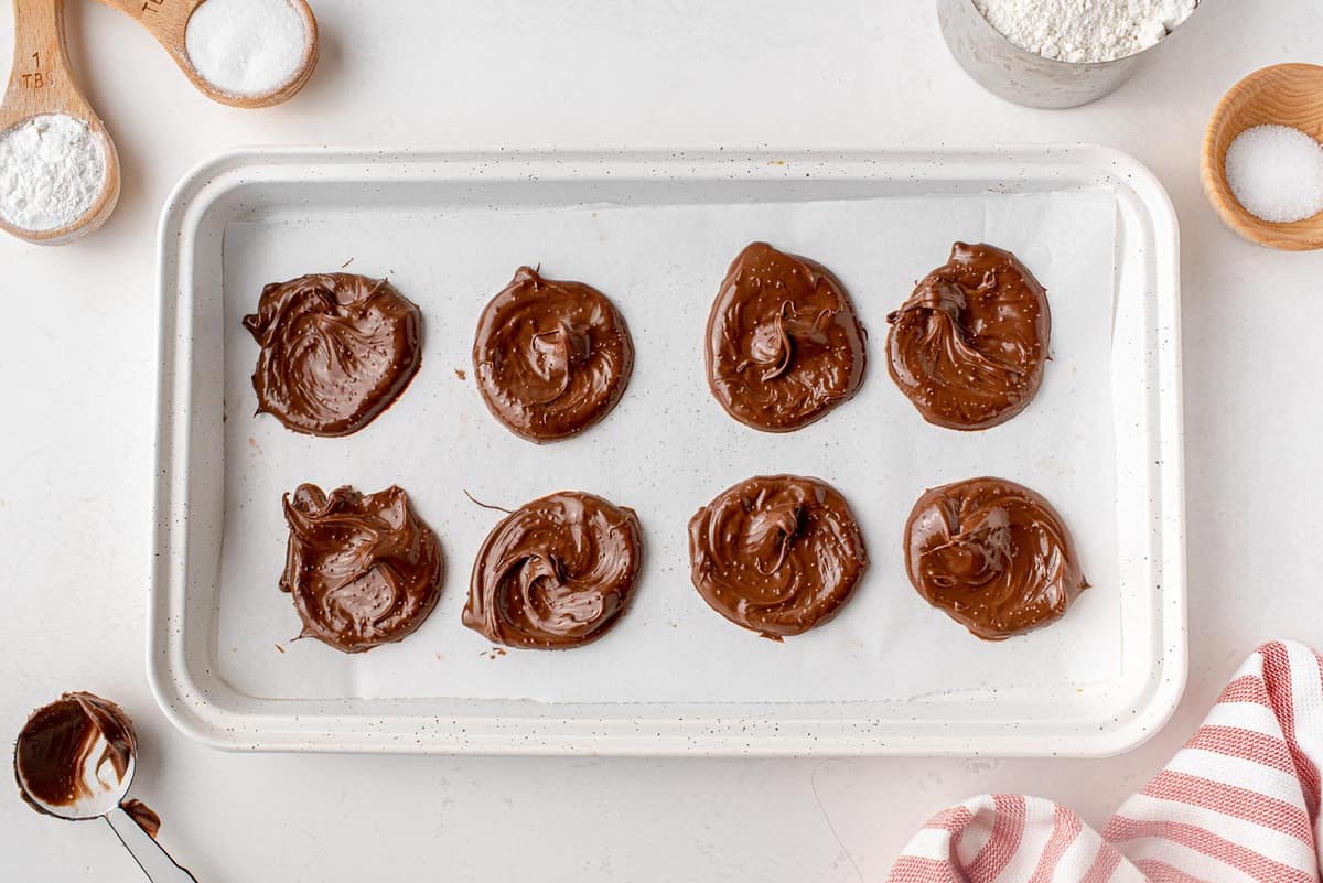 Disques congelés de pâte à tartiner nutella.
