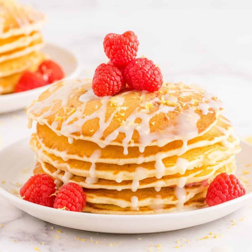 Pancakes moelleux au citron et à la framboise