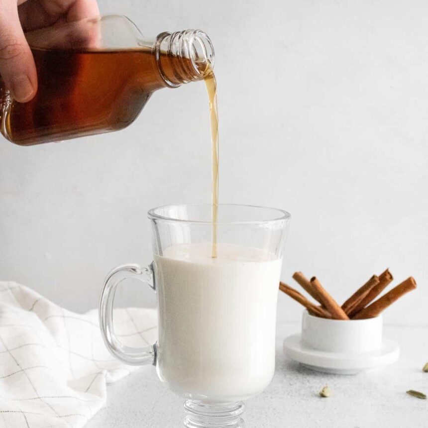 Sirop de café au sucre brun et à la cannelle