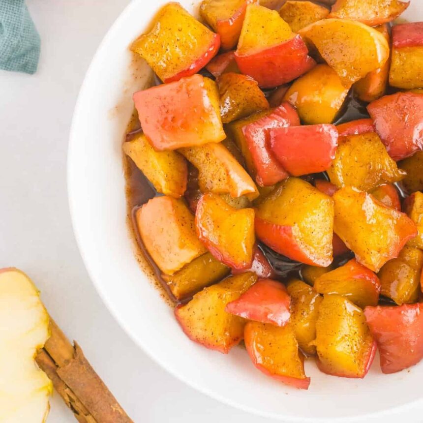 Recette de Compote de Pommes à la Cannelle