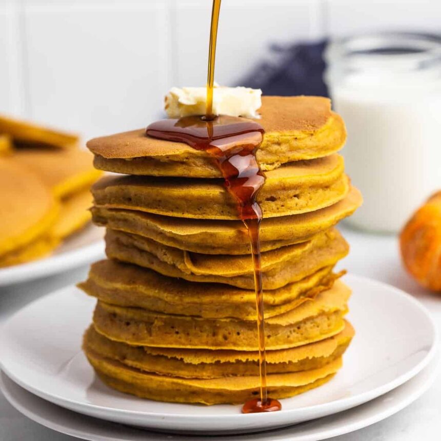 Les Meilleurs Pancakes Enveloppants à la Citrouille
