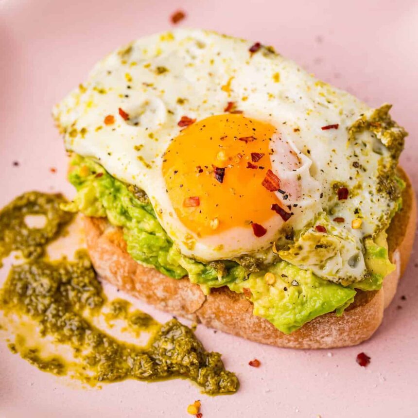 Oeufs au pesto – comme on les voit sur TikTok !