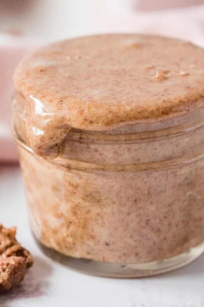 Beurre d’amandes maison (avec une petite touche spéciale !)