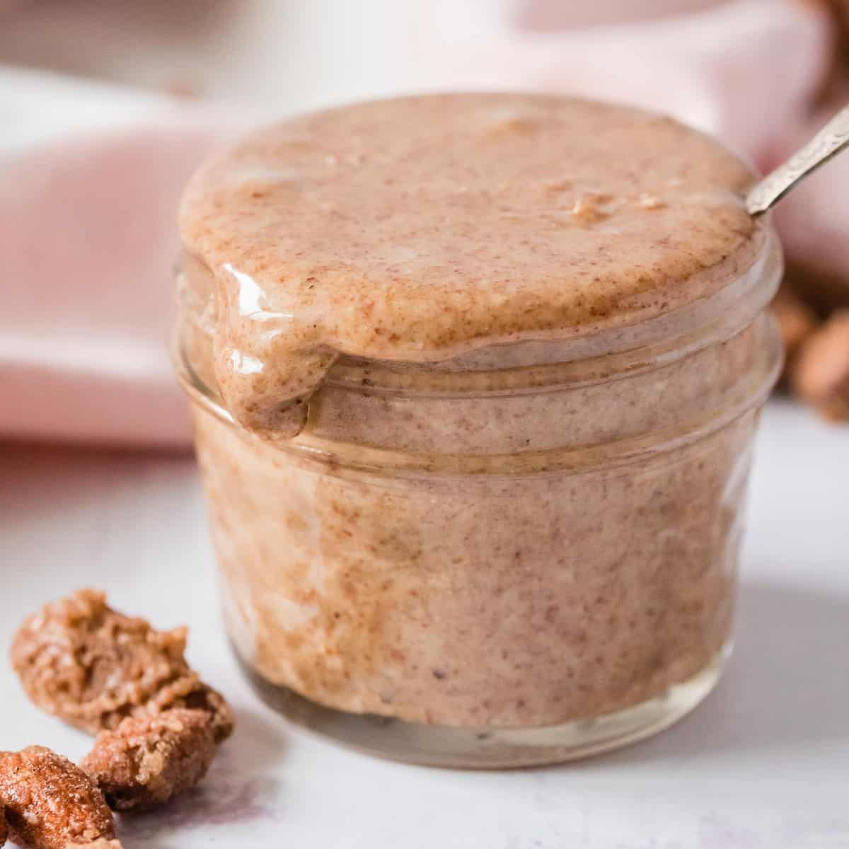 Beurre d’amandes maison (avec une petite touche spéciale !)