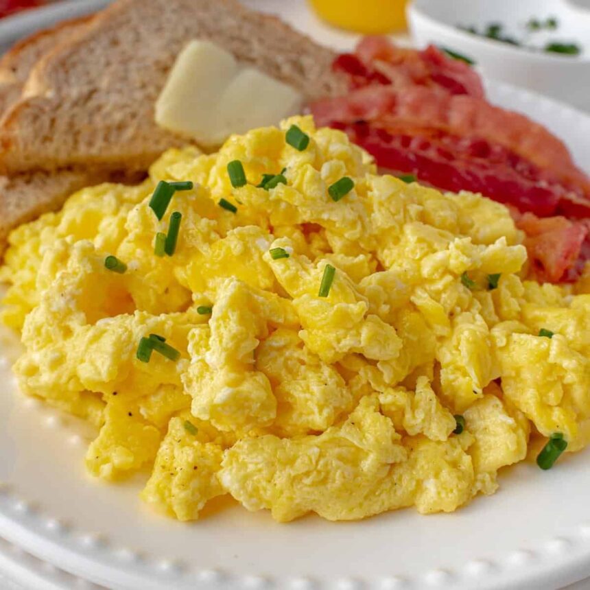 Comment Préparer des Oeufs Brouillés – Légers et Irrésistibles !
