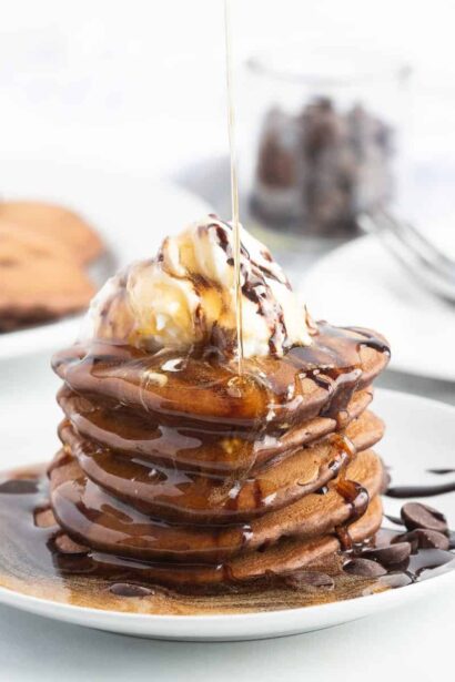 Pancakes tout chocolat aux pépites de chocolat