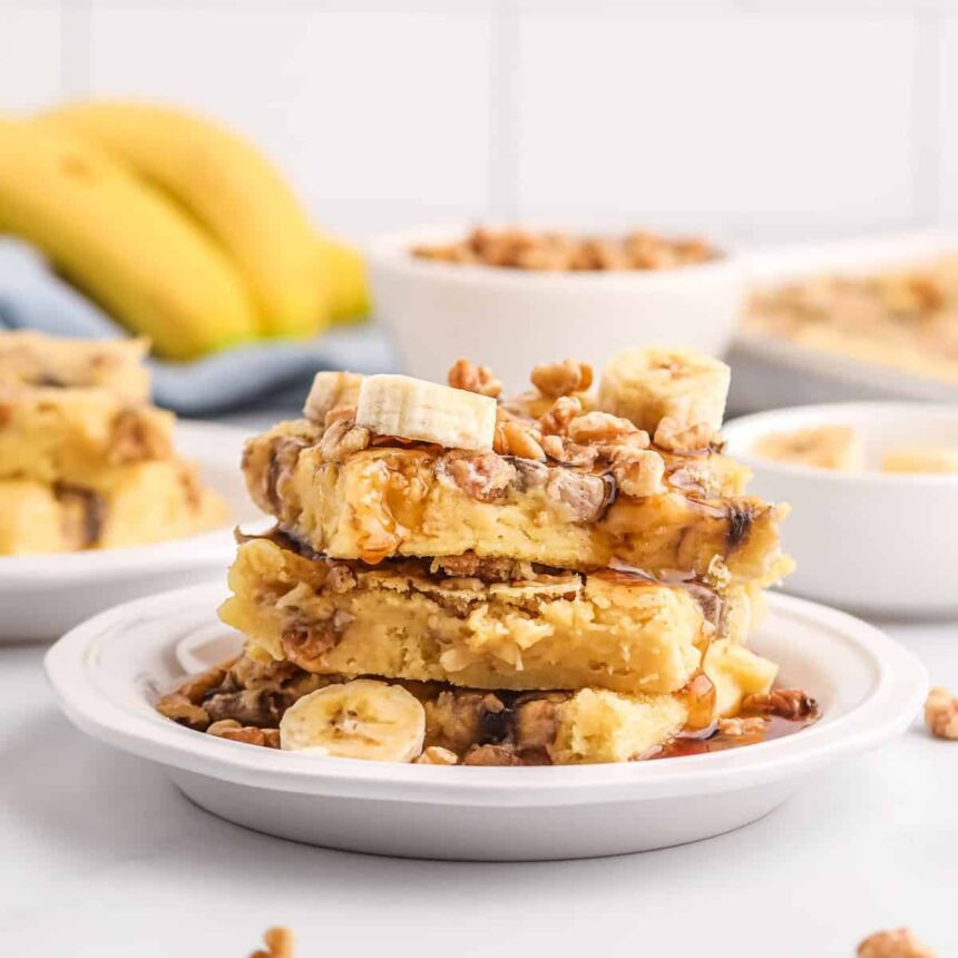 Pancakes à la banane et aux noix, cuits sur plaque