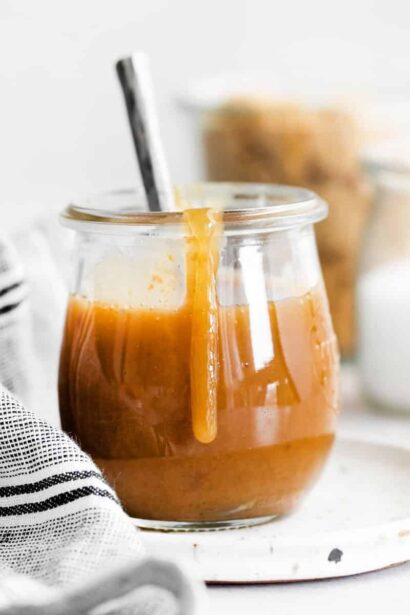 Sauce au caramel végane – hyper onctueuse