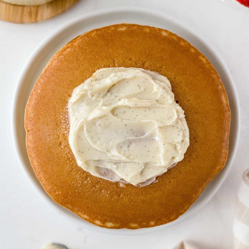 Pancakes au beurre vanillé