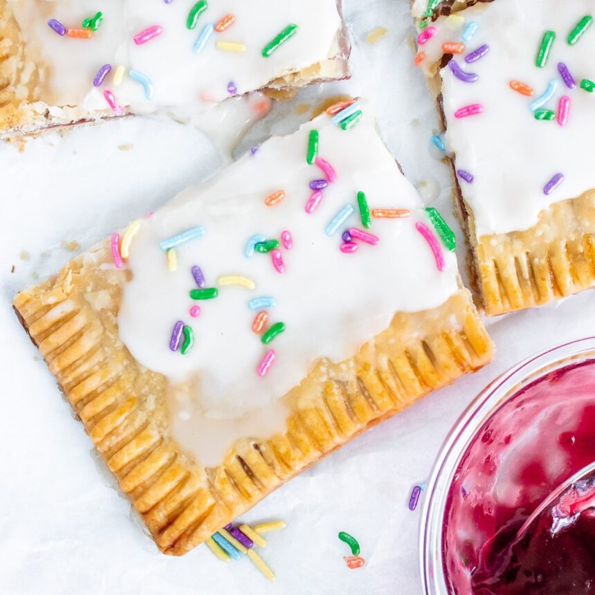 Pancake Pop-Tart Géant avec Glaçage